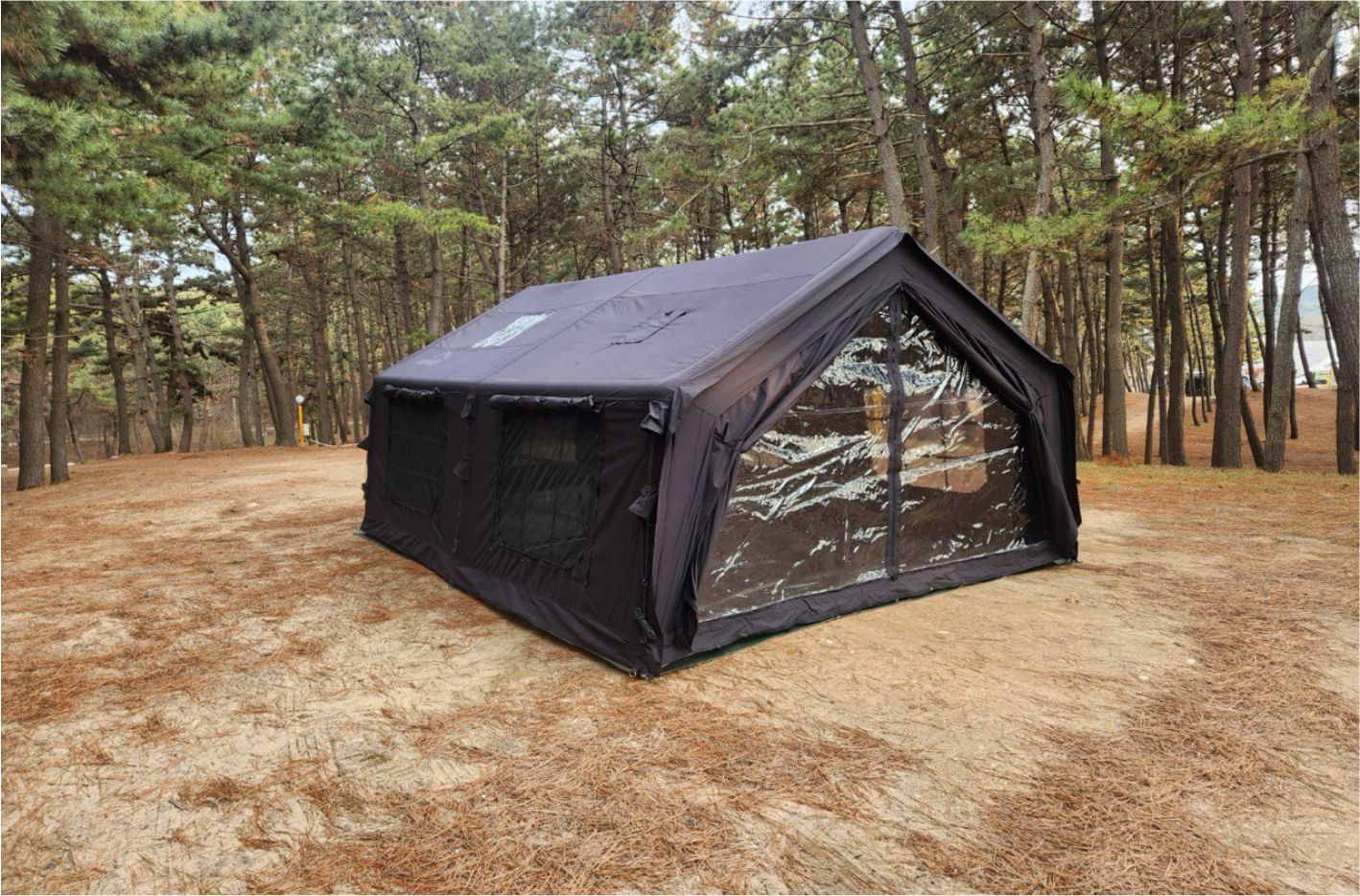 Coody | RBM Inflatable tent  Koala 7 Black for 2-8 person