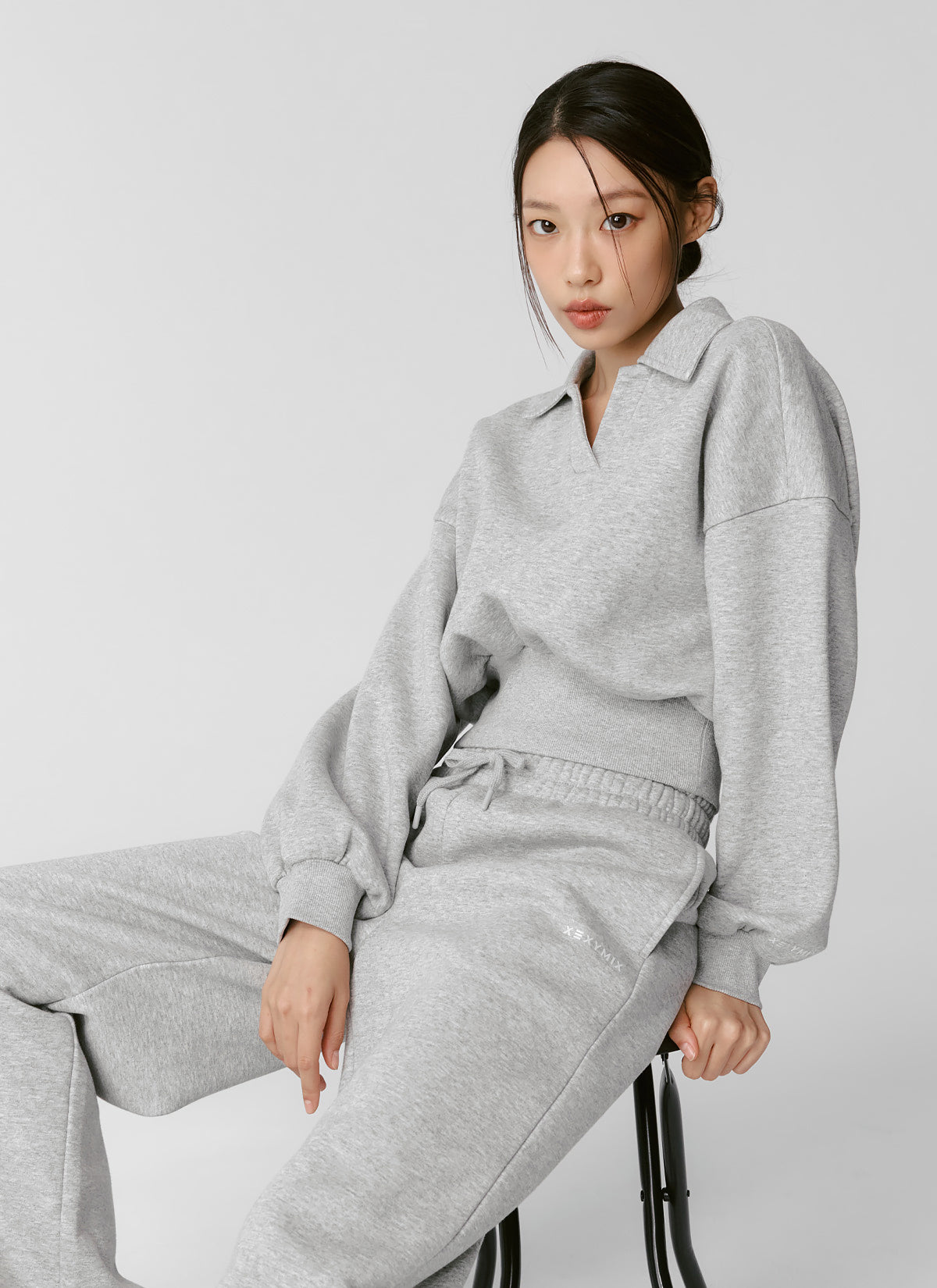 Fine Cotton Open Collar Sweatshirt