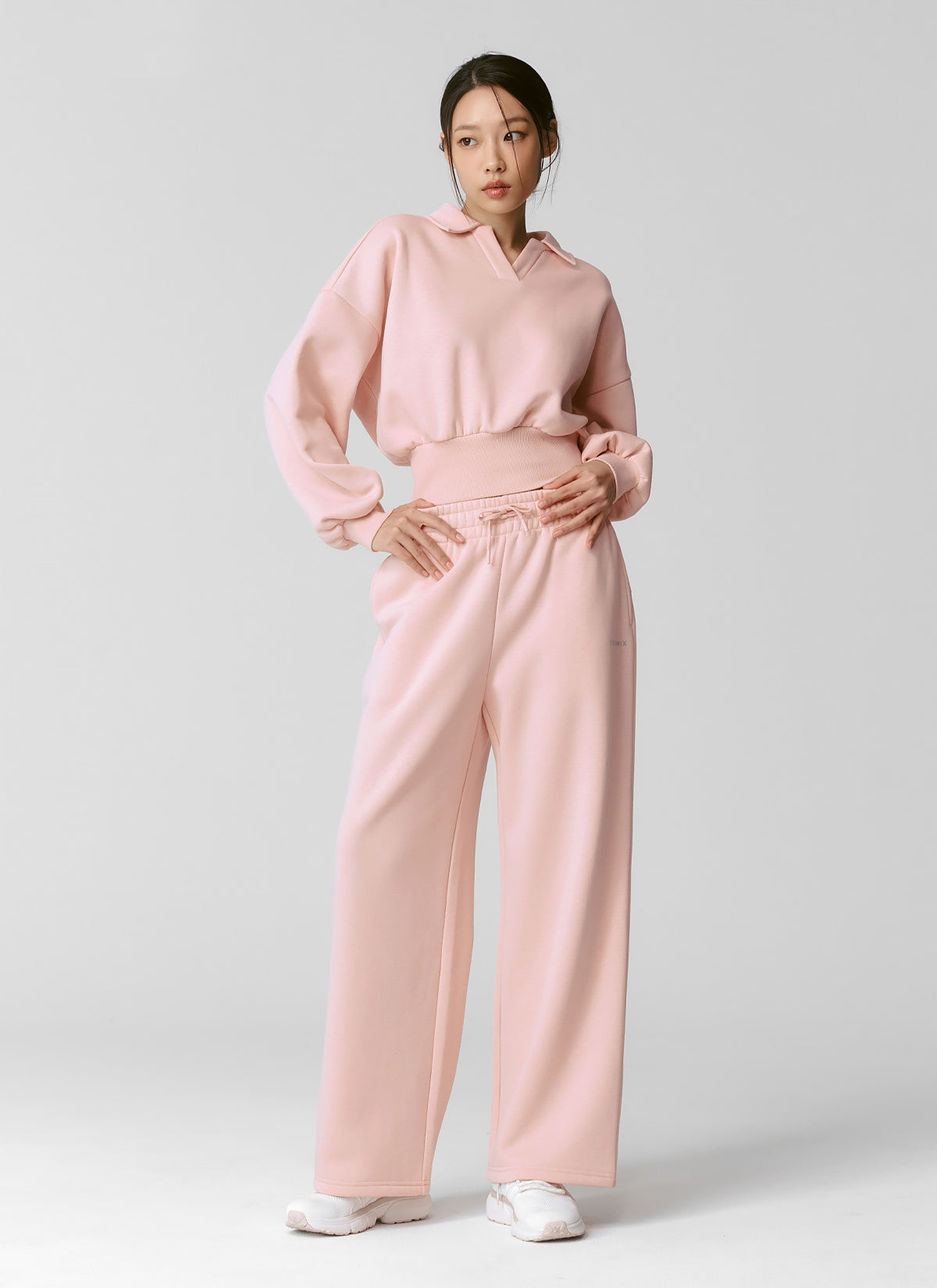 Fine Cotton Open Collar Sweatshirt