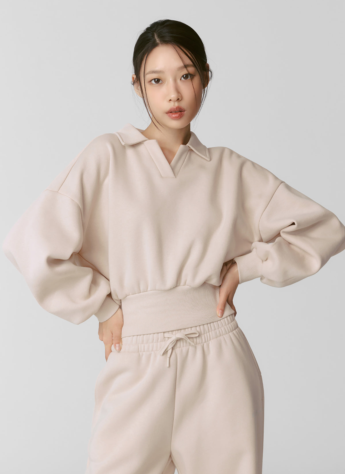 Fine Cotton Open Collar Sweatshirt