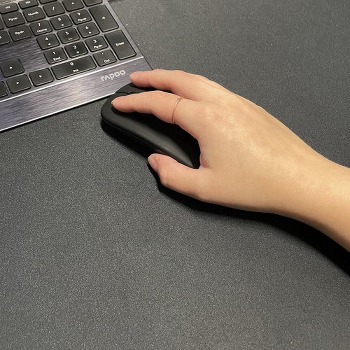 Dunmoon Ultra Stille Draadloze Gamingmuis: Win in Stilte