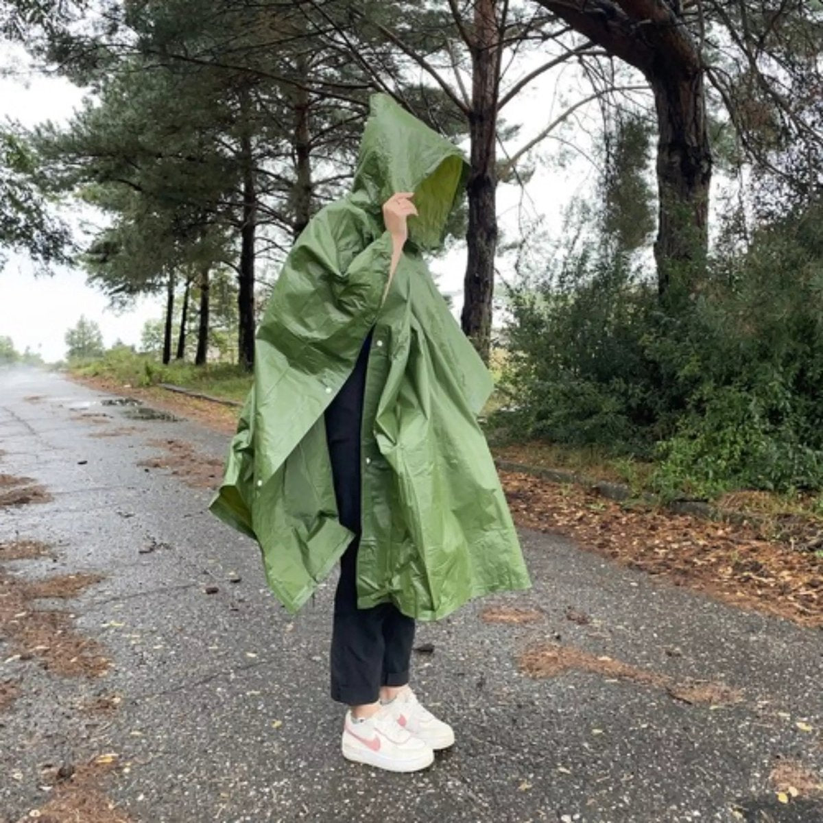 Trizand Regenponcho – Groene Waterdichte Poncho – Unisex en Duurzaam