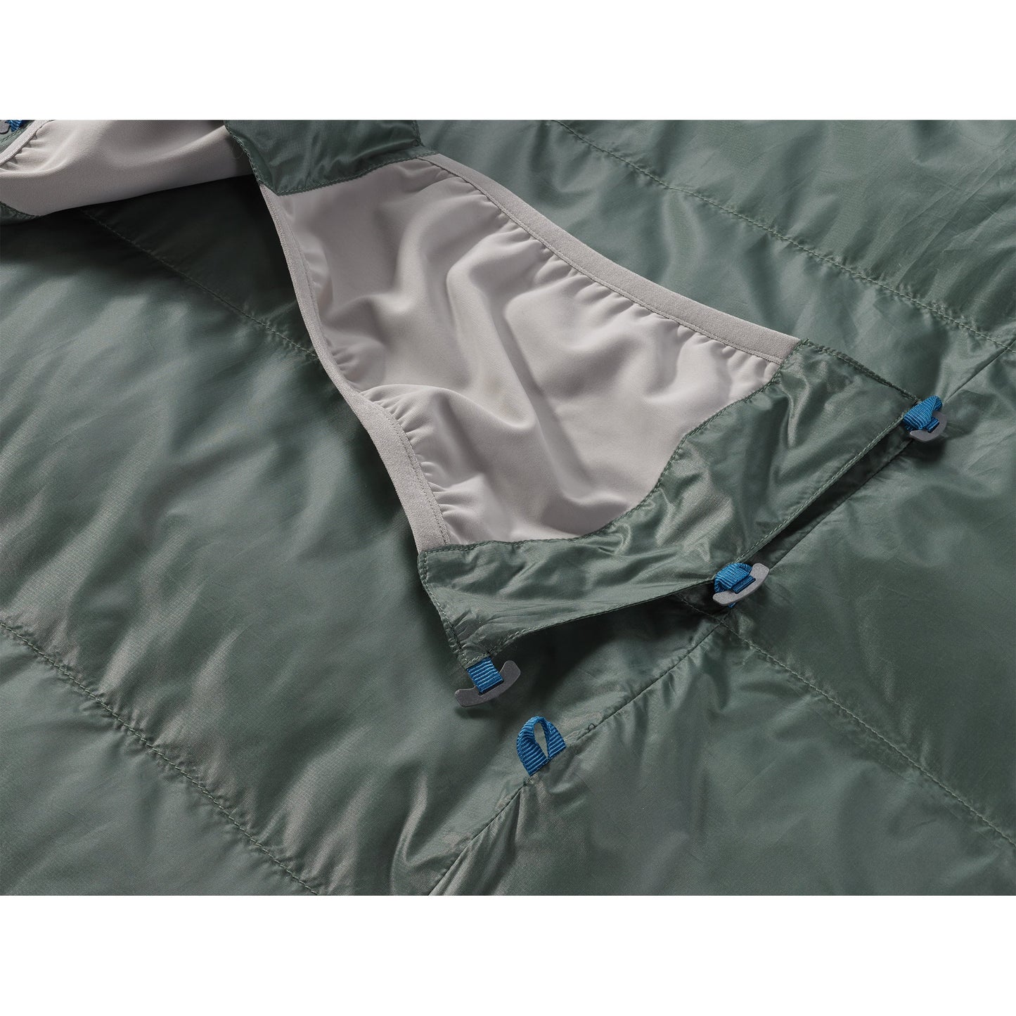Questar™ 0F/-18C Sleeping Bag