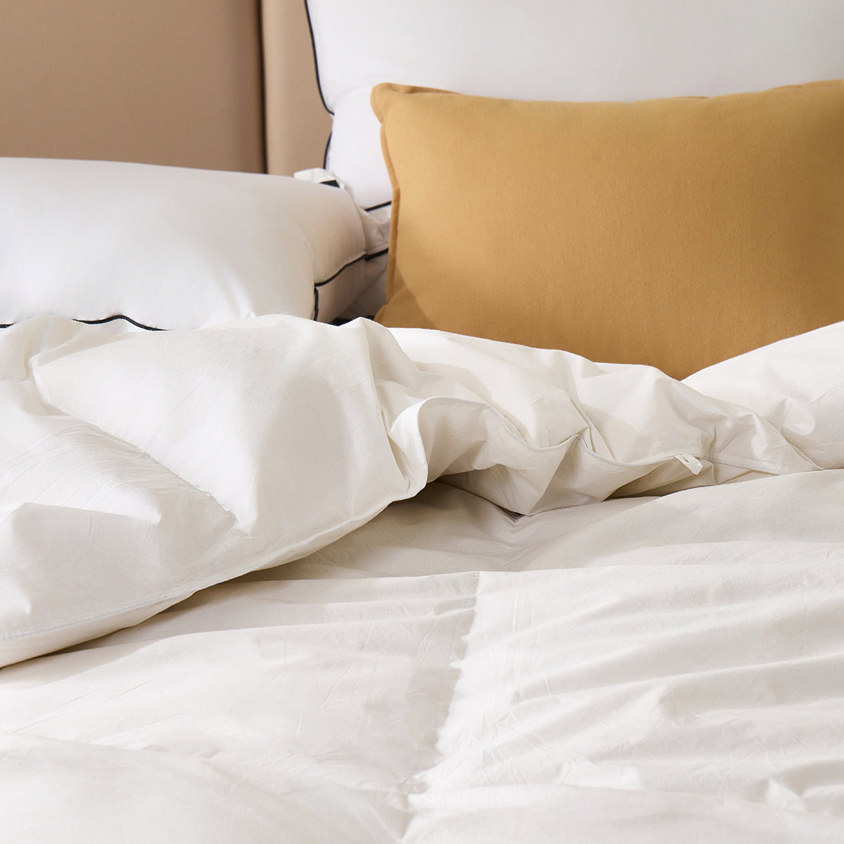 100% Organic Cotton Fluffy Light Weight Down Comforter Queen White- PRO