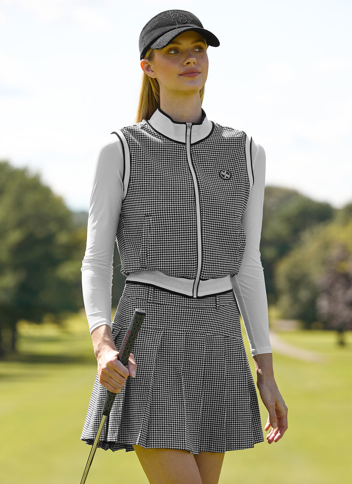 Houndstooth Pleated Skirt