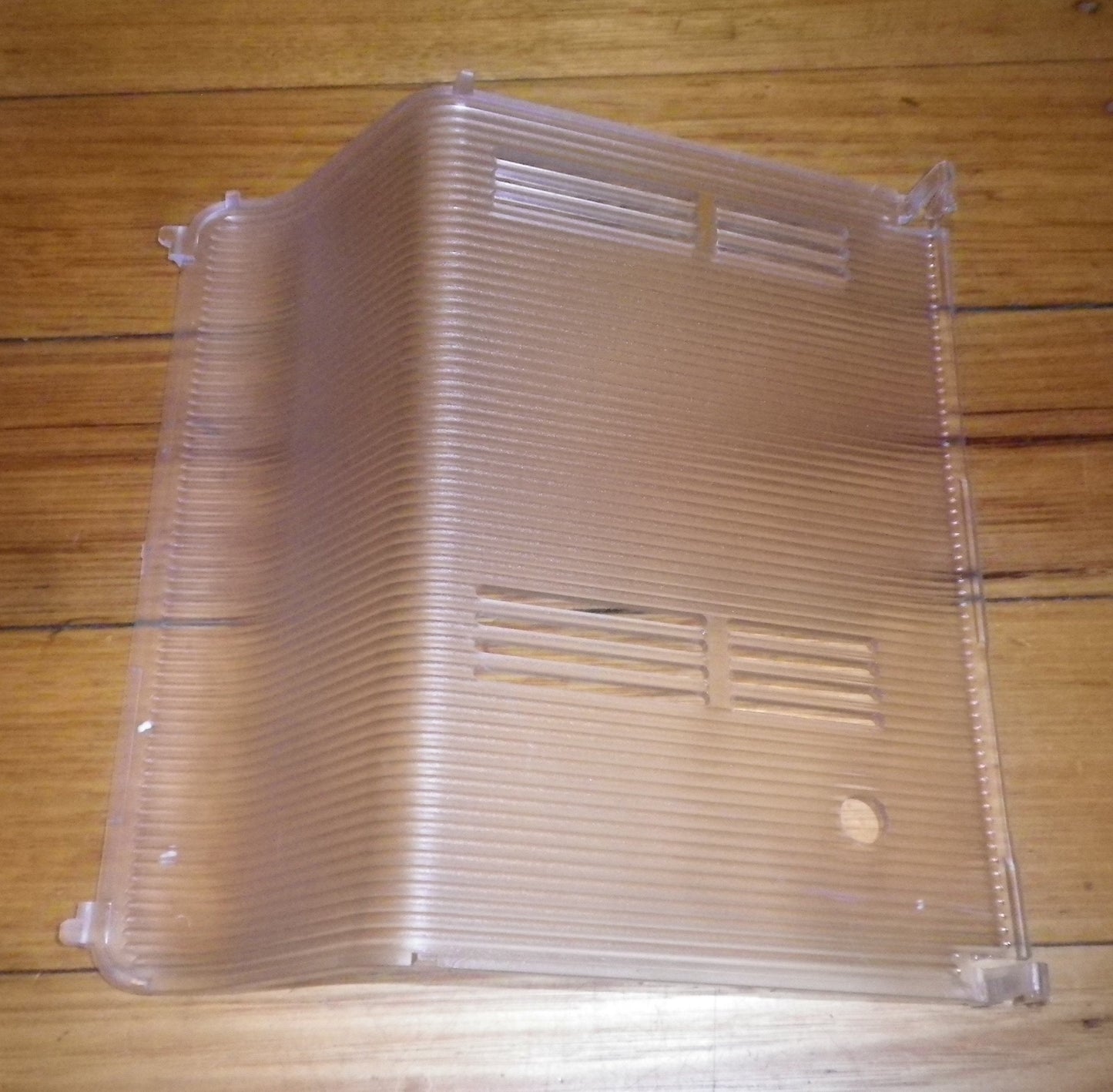 Used Kelvinator, Simpson Fridge Light Cover Lens - Part # 1442088