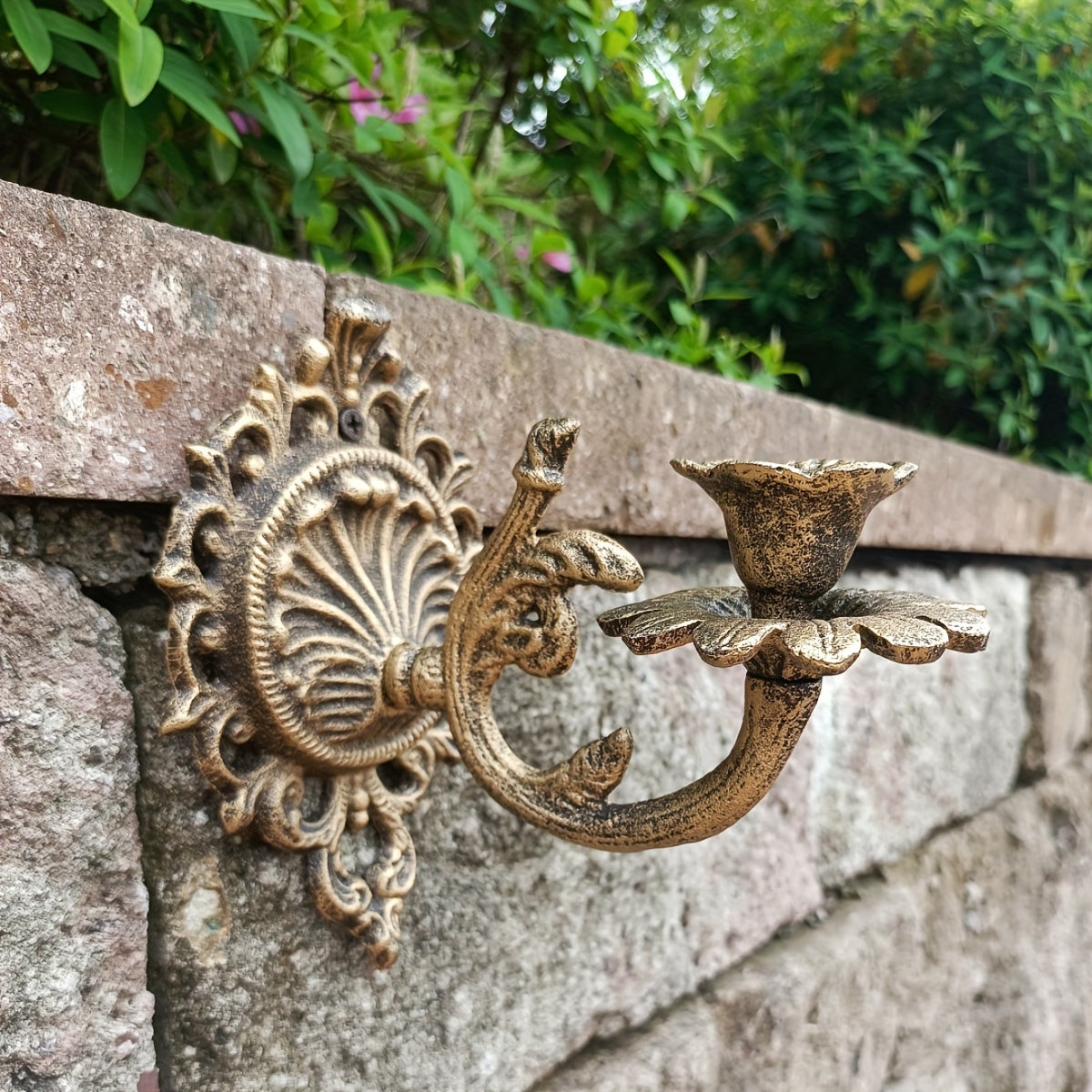 Vintage Romantic Iron Candle Sconce - FN2L