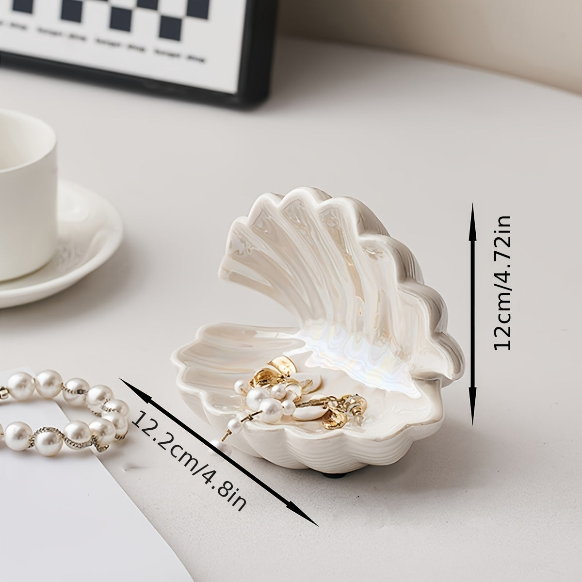 Elegant Ceramic Shell Trinket Dish - DW8C