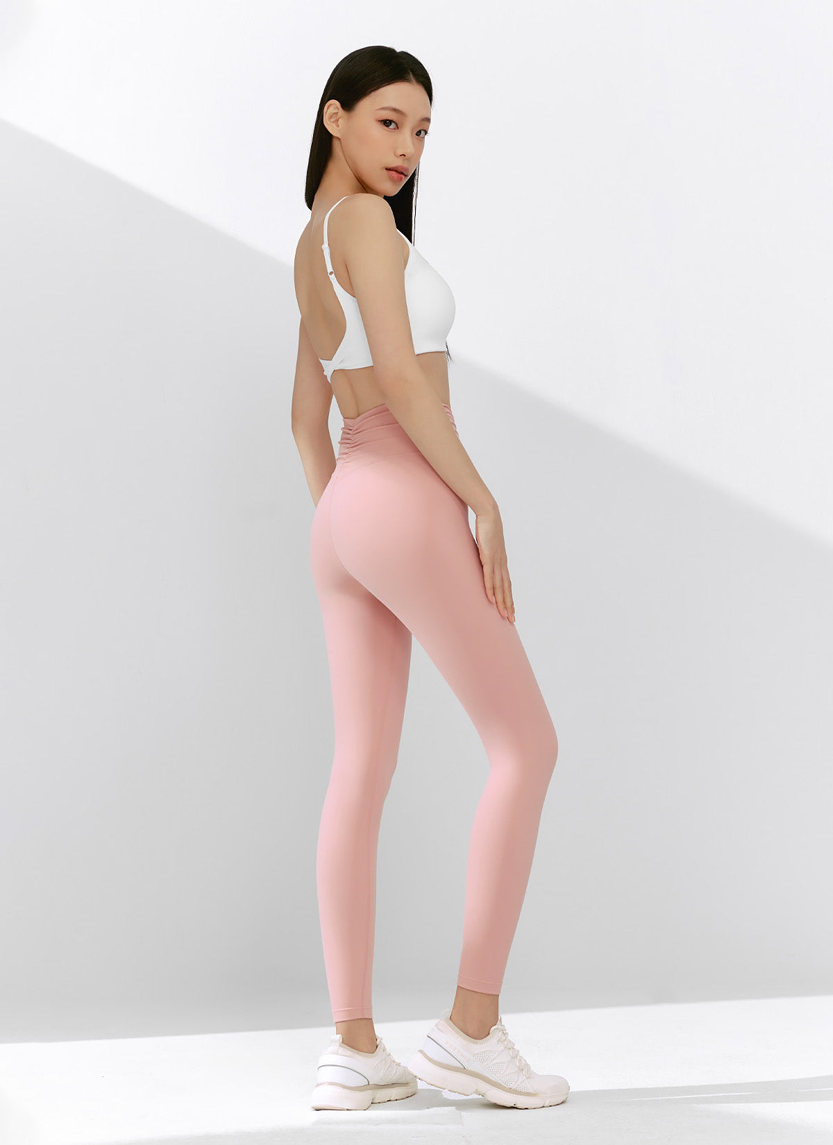 [1+1] Black Label Power Rise Shirring Leggings