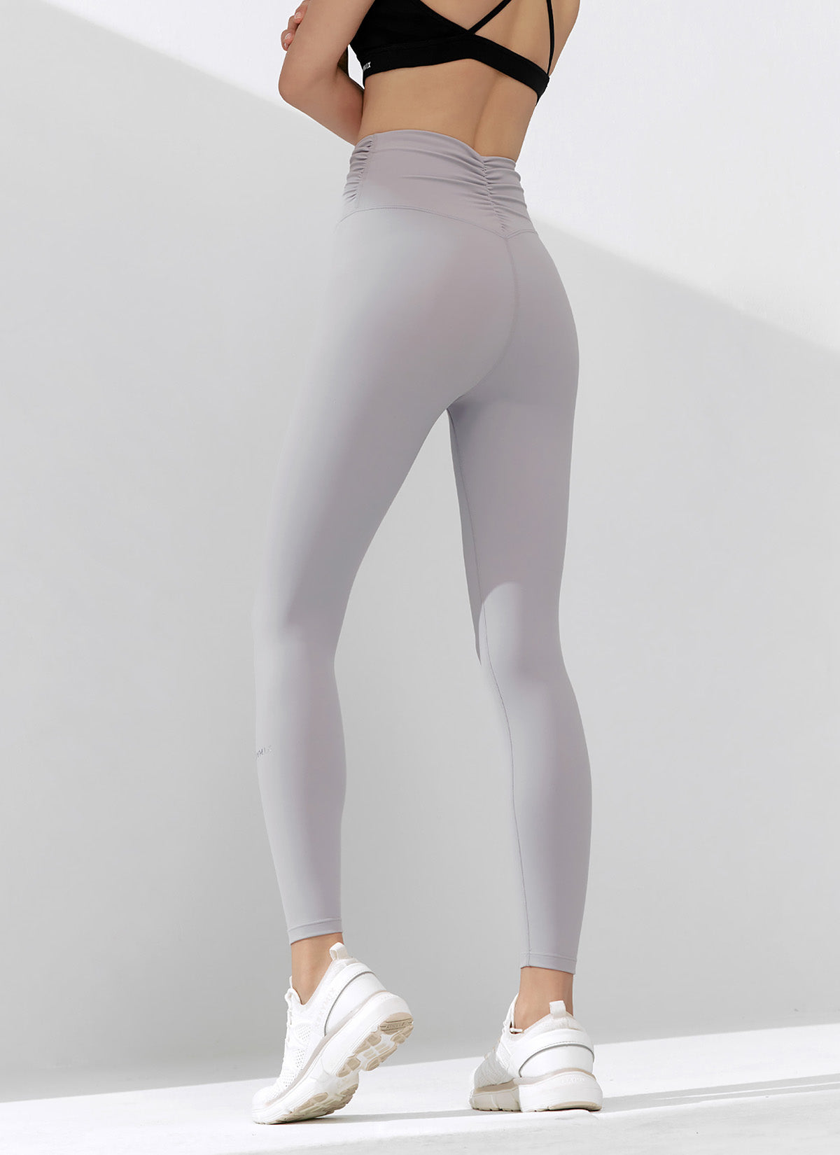 [1+1] Black Label Power Rise Shirring Leggings