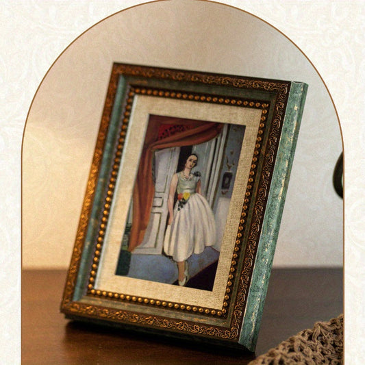 Vintage Style Decorative Picture Frame Set - R3RV