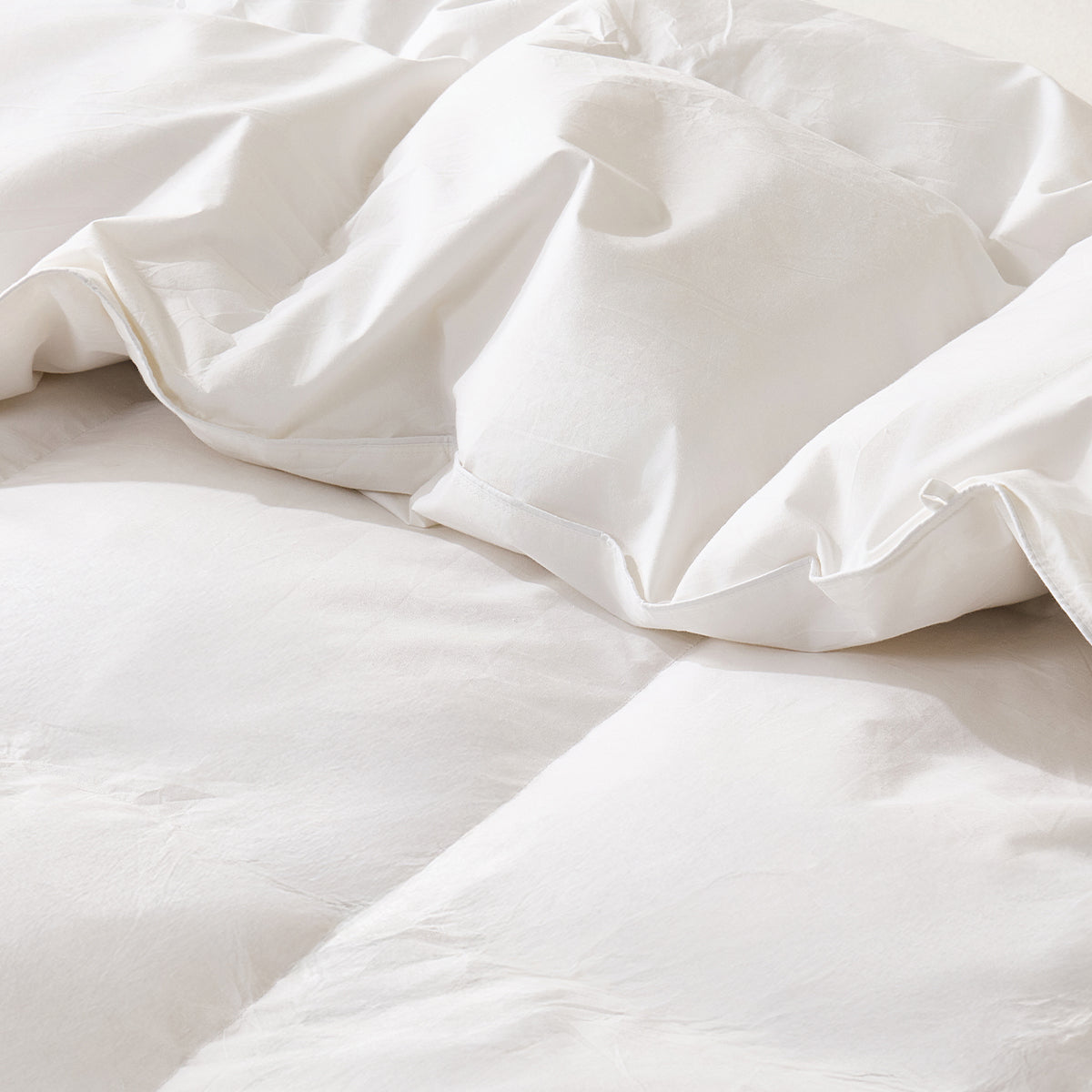 100% Organic Cotton Fluffy Light Weight Down Comforter Queen White- PRO