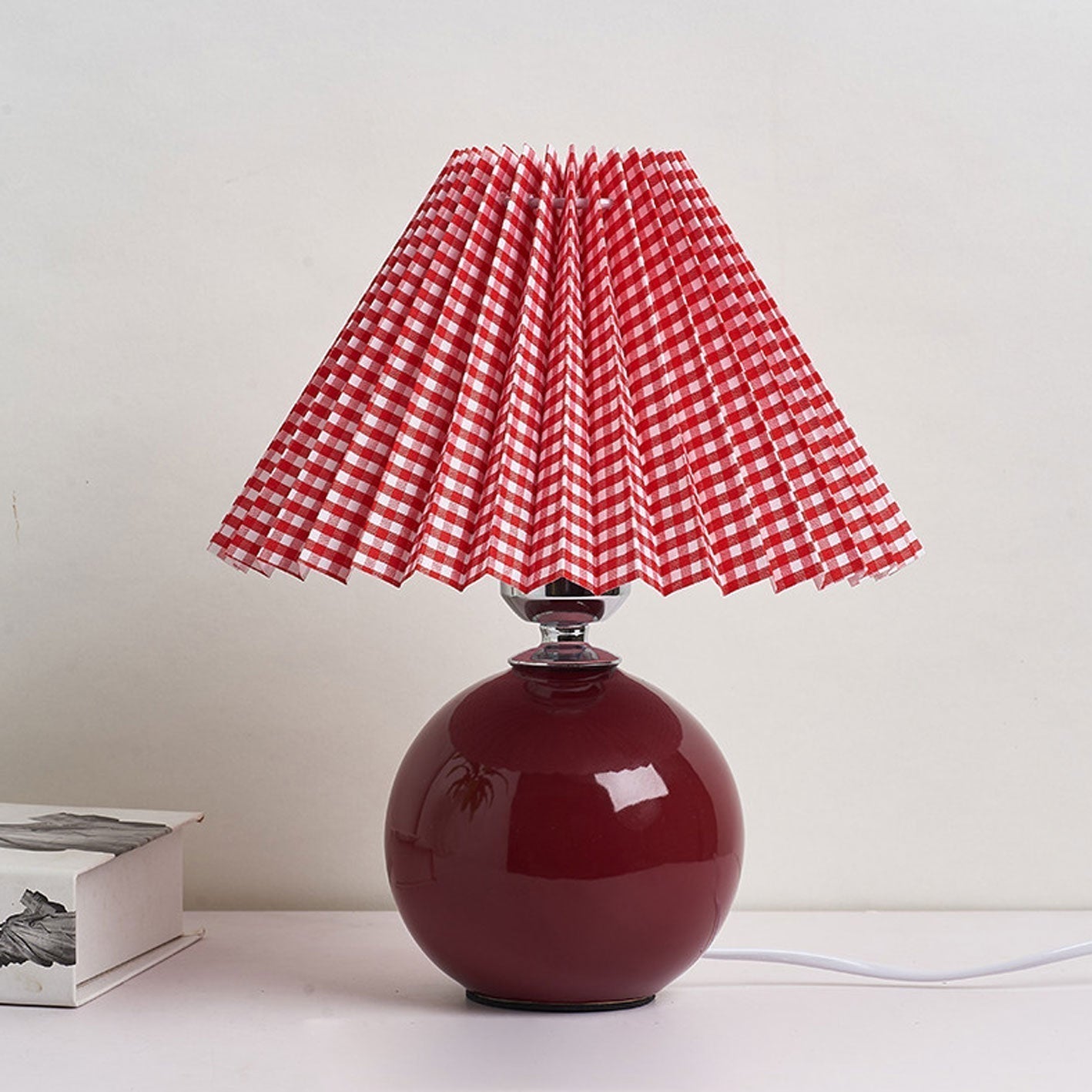 Nordic Ceramic Table Lamp With Pleated Fabric Shade
