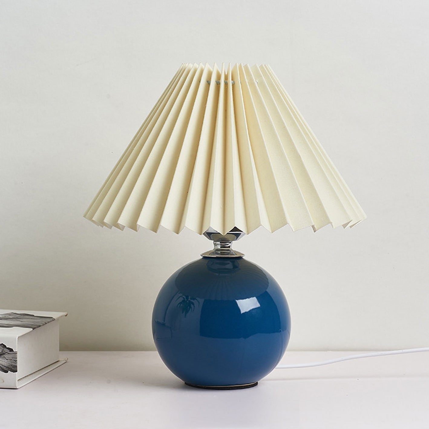 Nordic Ceramic Table Lamp With Pleated Fabric Shade