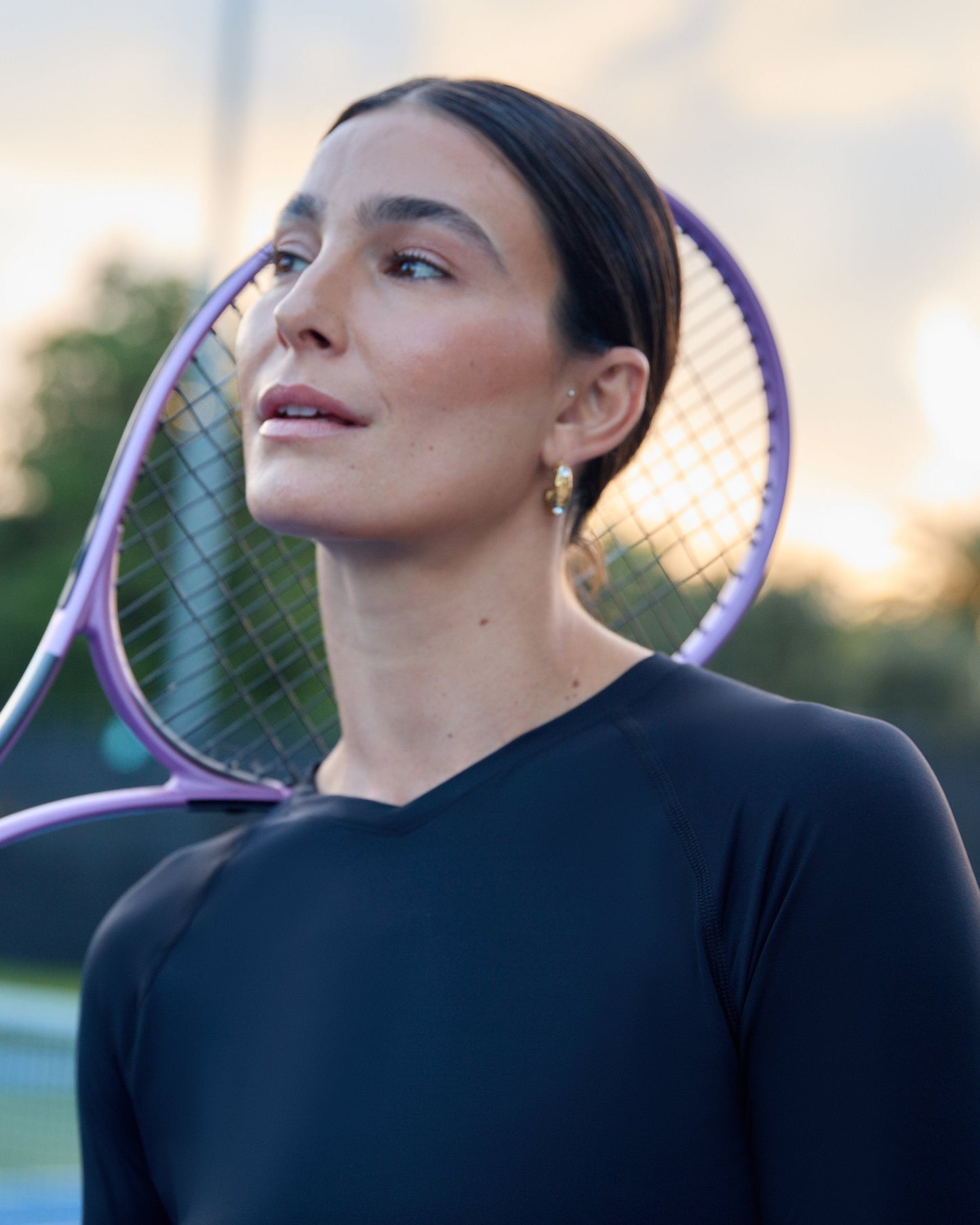 WOMEN'S ACTIVE V-NECK (2002)