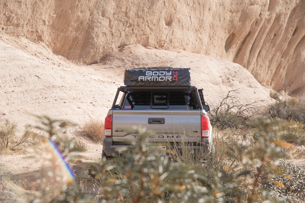 MID SIZE UNIVERSAL OVERLAND RACK