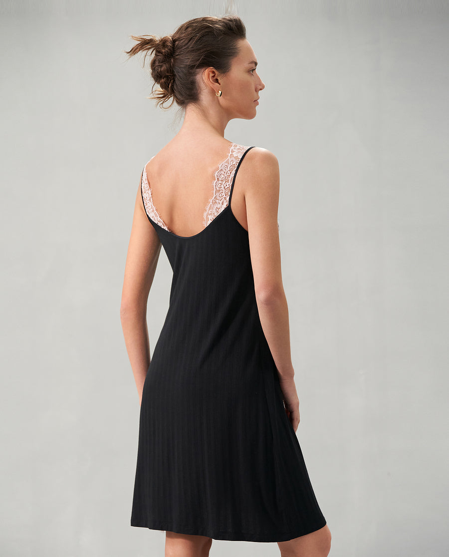 Aimer Lace Wide Shoulder Short Nightgown