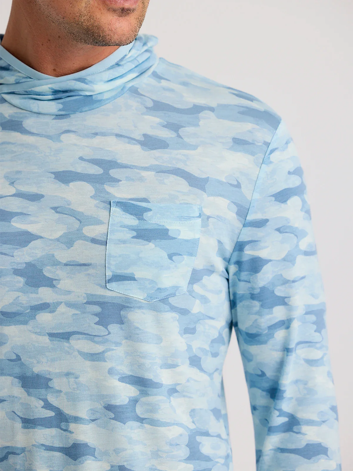 Men's Bamboo Lightweight Hoodie - Seasmoke Camo Surf Blue