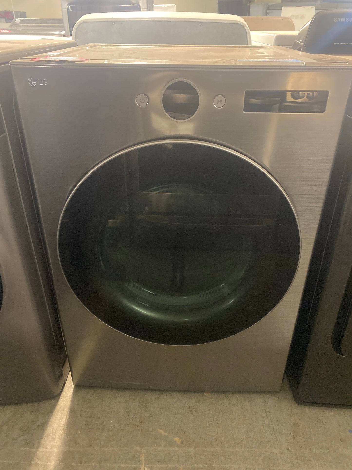 LG 7.4 cu. ft. Natural Gas Dryer