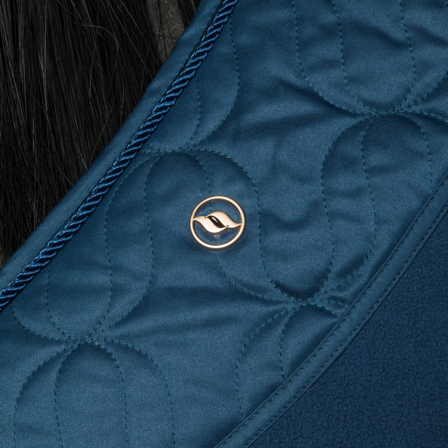 Deep Nights® Fleece Cooler