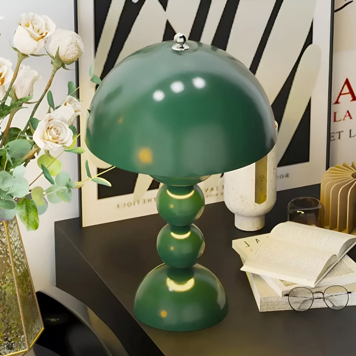 Wireless Bud Table Lamp With Stacked Sphere Base