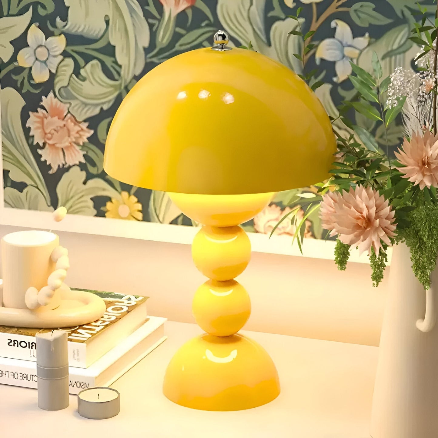 Wireless Bud Table Lamp With Stacked Sphere Base