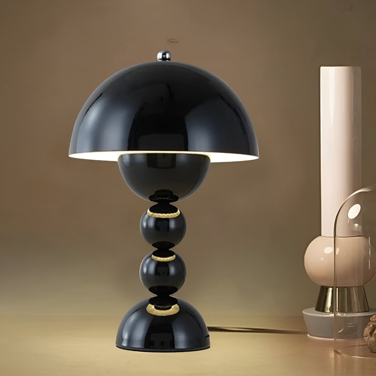 Wireless Bud Table Lamp With Stacked Sphere Base
