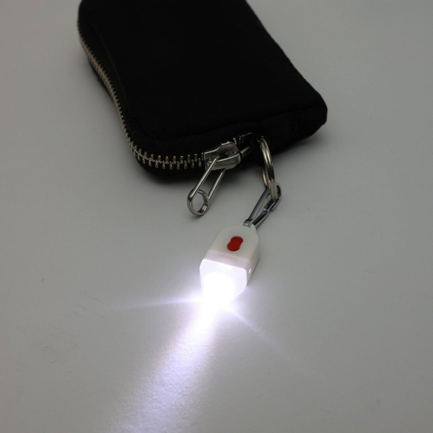 ABITAX Tag Light　ホワイト