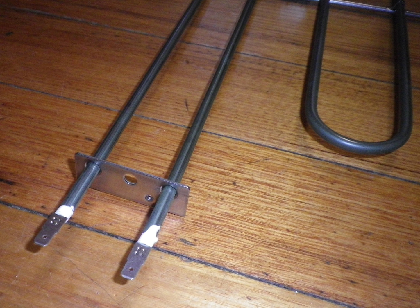Euromaid, Technika, Venini 2900/2200Watt Dual Top Oven / Grill Element - Part No. 30101200158