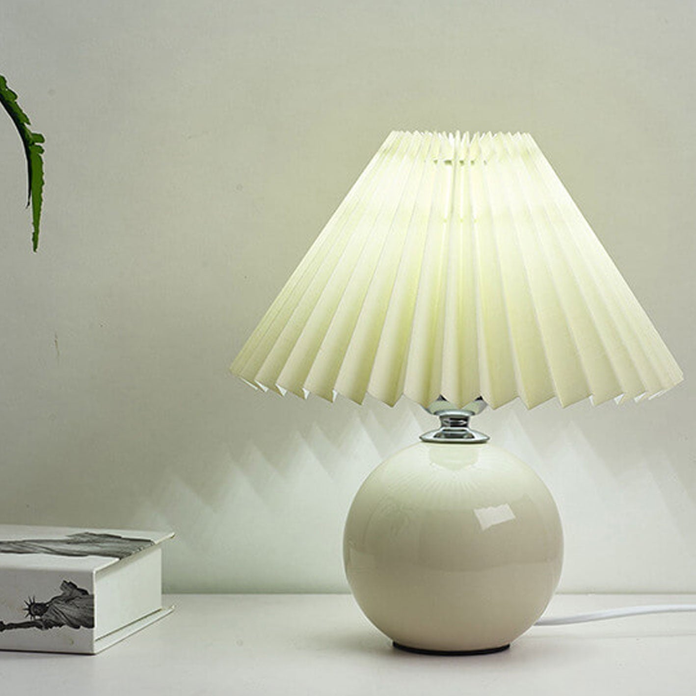 Nordic Ceramic Table Lamp With Pleated Fabric Shade