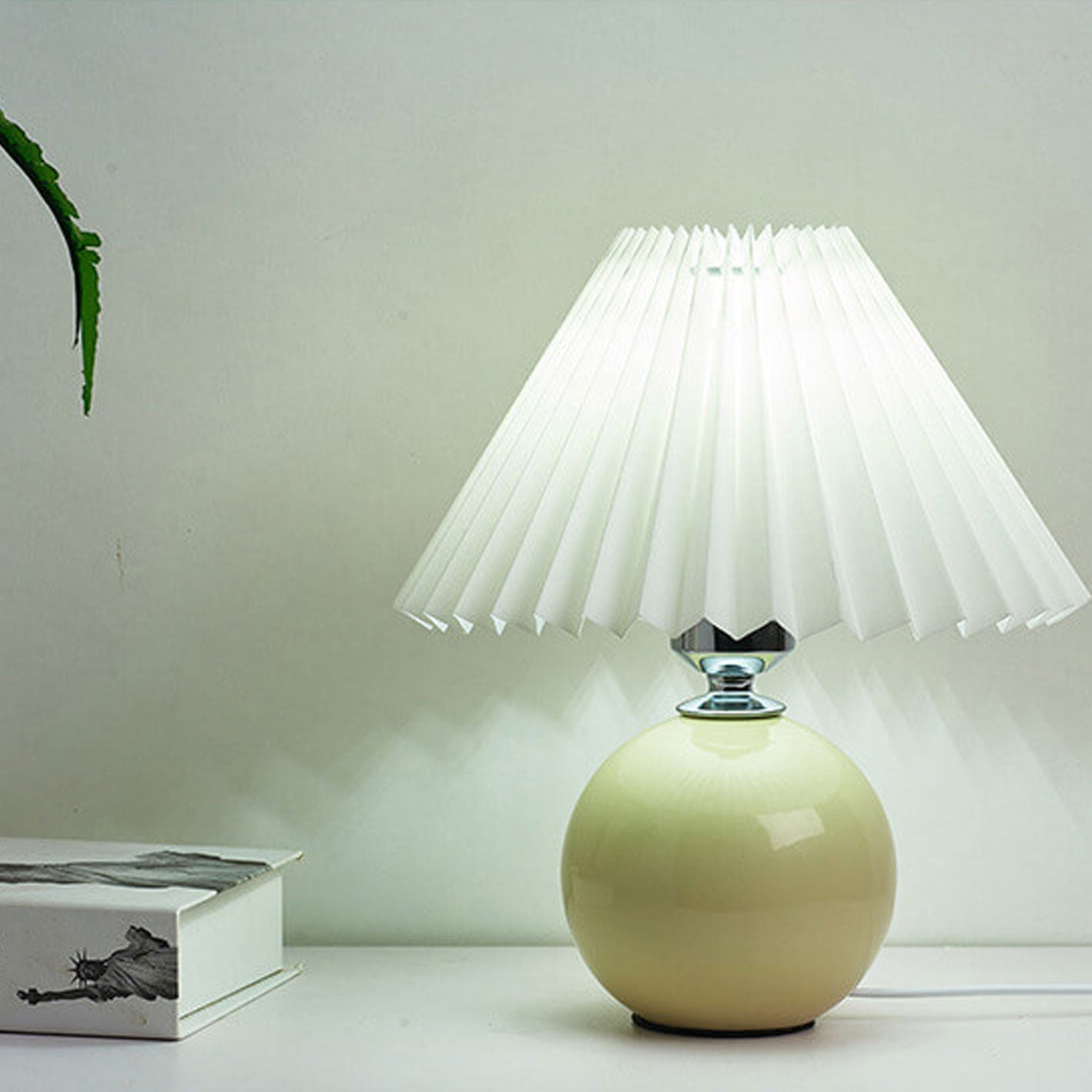 Nordic Ceramic Table Lamp With Pleated Fabric Shade