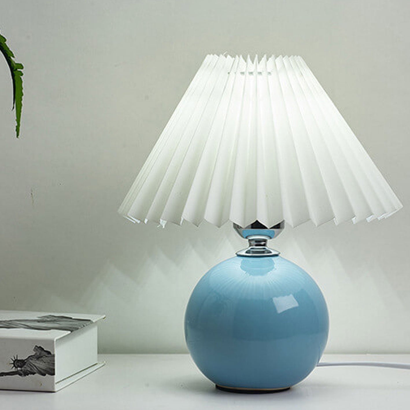 Nordic Ceramic Table Lamp With Pleated Fabric Shade