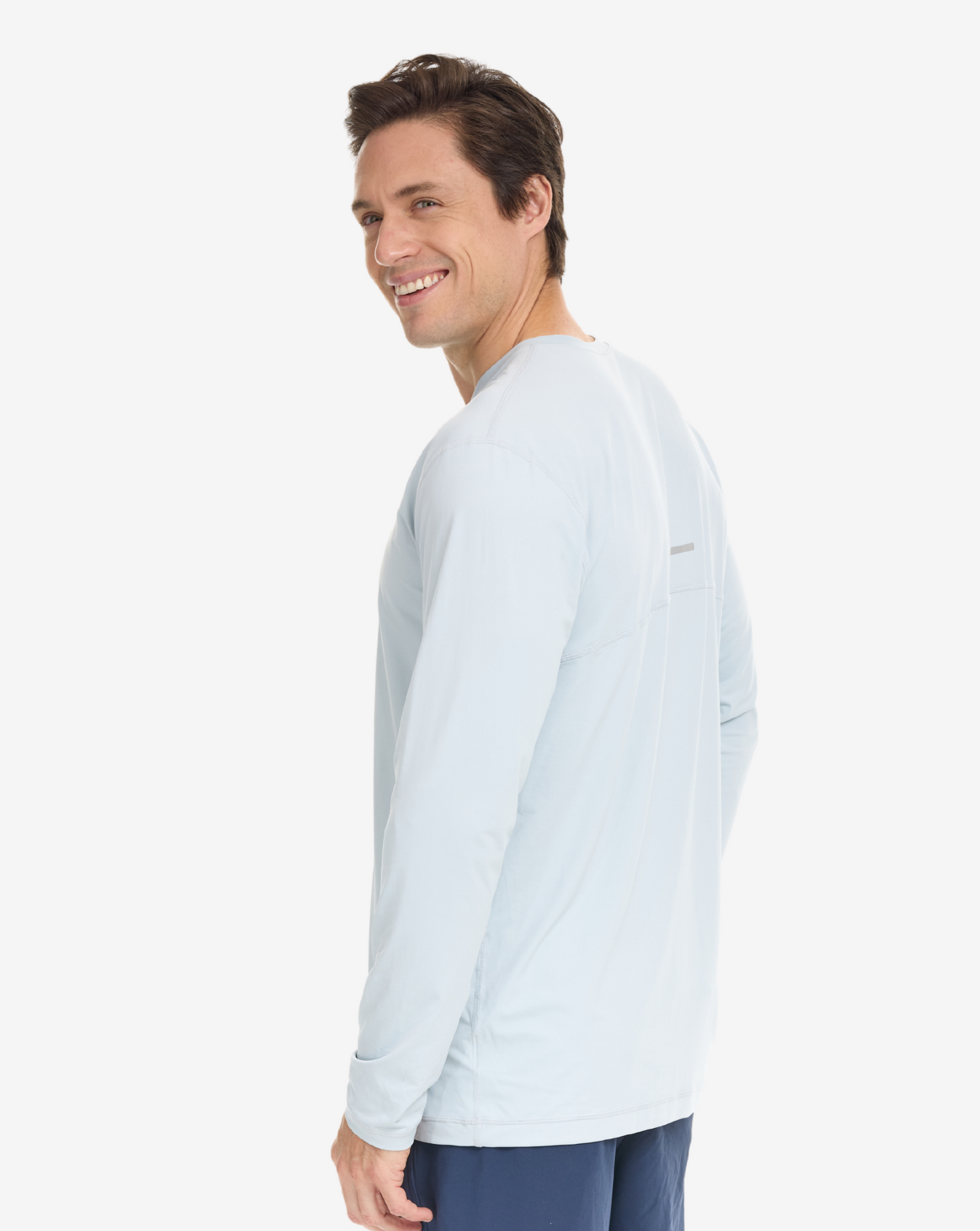 MEN'S PERFORMANCE V-NECK (12003)