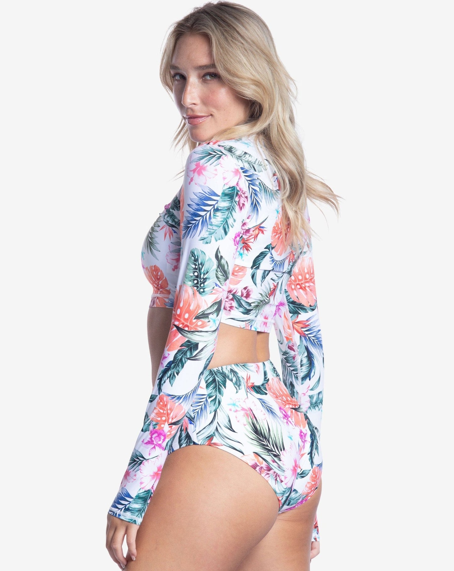 CLEARANCE- BLOQUV x JANTZEN - WOMEN'S EVERYDAY CROP TOP (4015JC)