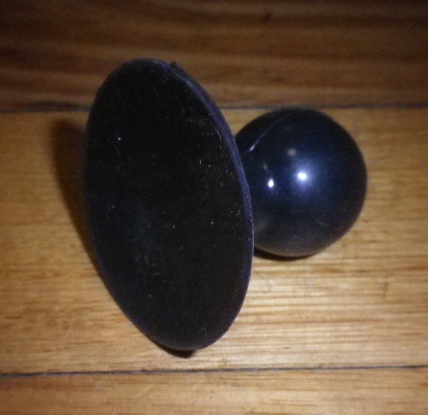 Electrolux EMB2529DSE Microwave Rubber Suction Door Knob - Part # 4055867388
