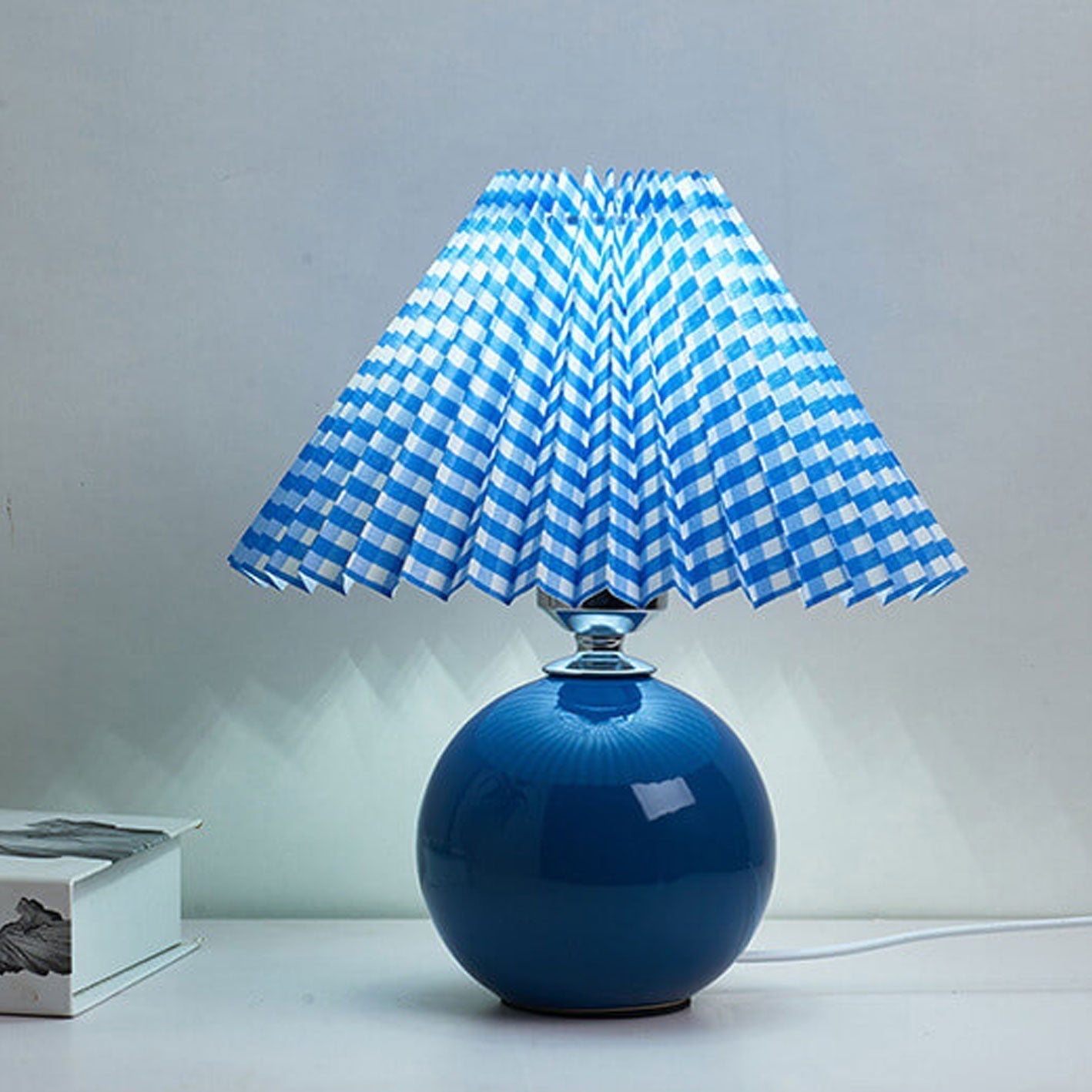 Nordic Ceramic Table Lamp With Pleated Fabric Shade