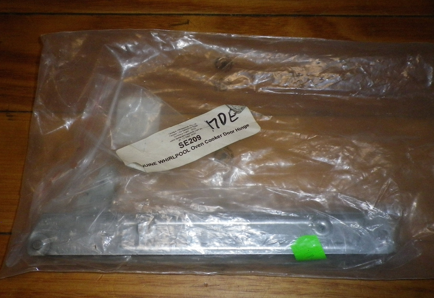 Whirlpool, Ariston Underbench Oven Door Hinge - Part # 480121100261, SE209
