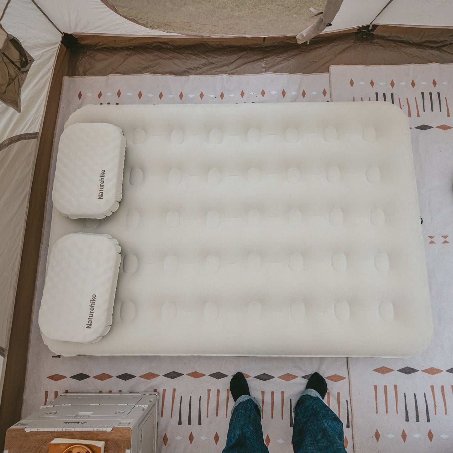 Naturehike SUN BEAUTY PVC Air Mattress Bed Outdoor Portable Moisture-proof Skin-Friendly Camping Sleeping Mat Pad 20CM Double Queen 300kg Max Load