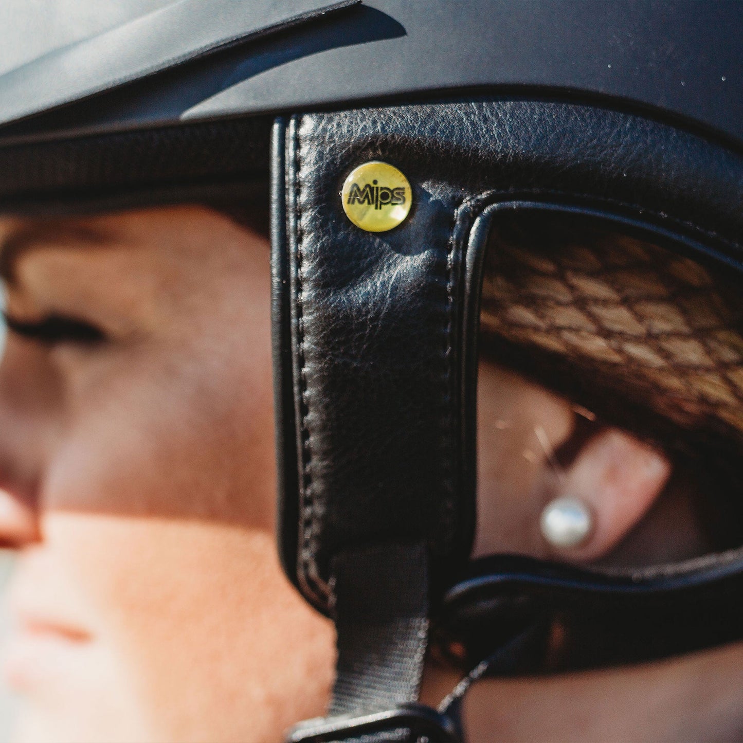 Lynx Smooth Top Riding Helmet