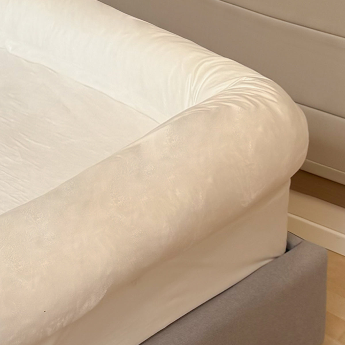 The PuffyNest™ Bordered Bed Sheet