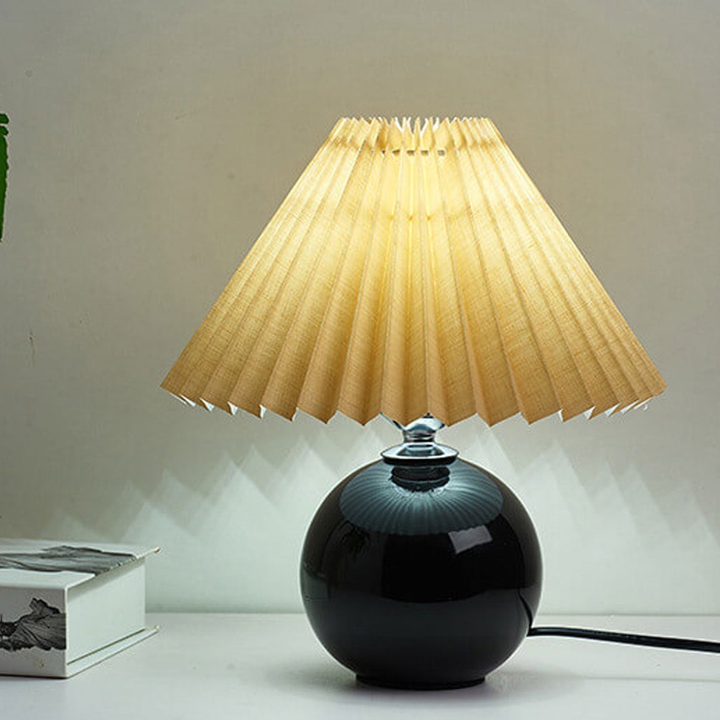 Nordic Ceramic Table Lamp With Pleated Fabric Shade