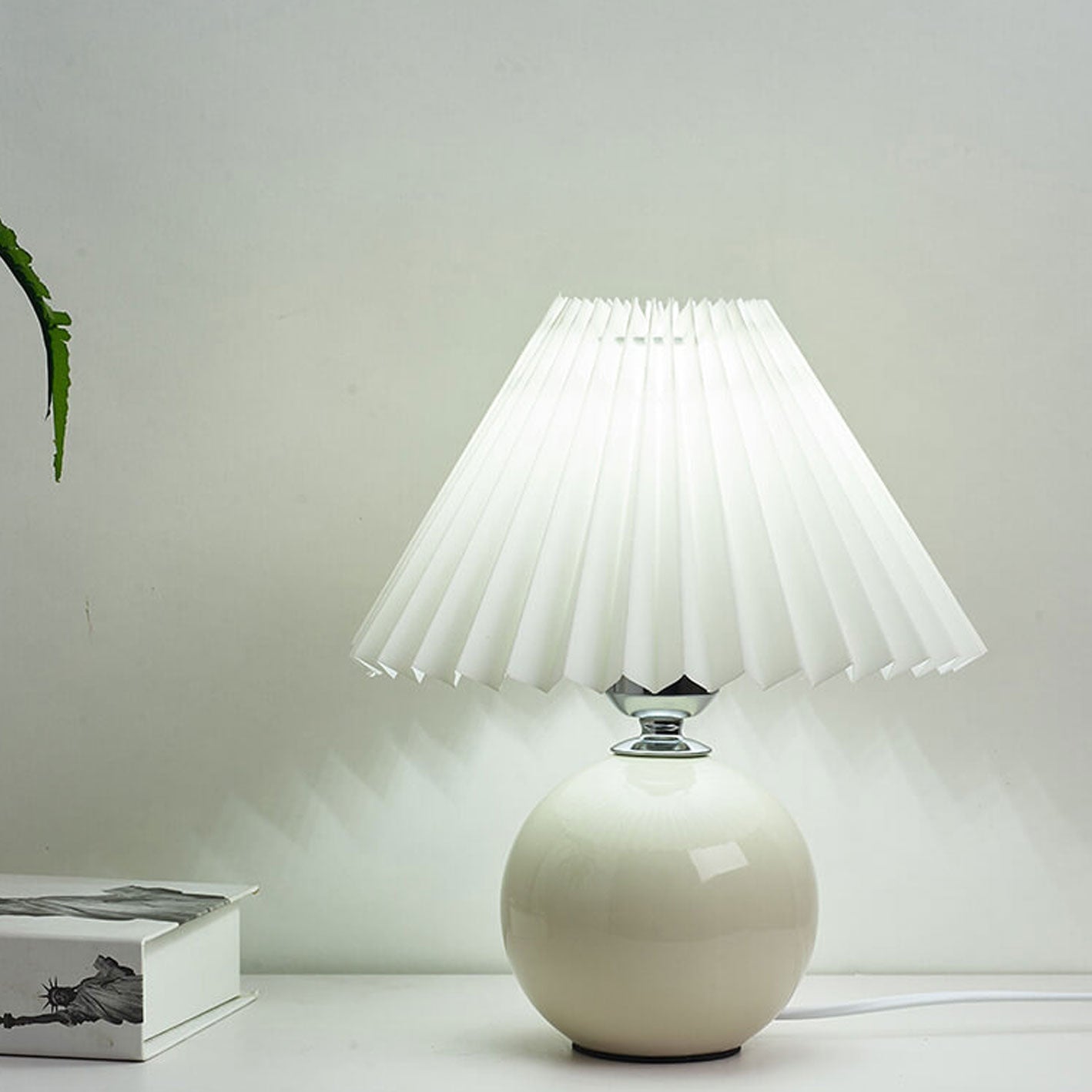 Nordic Ceramic Table Lamp With Pleated Fabric Shade