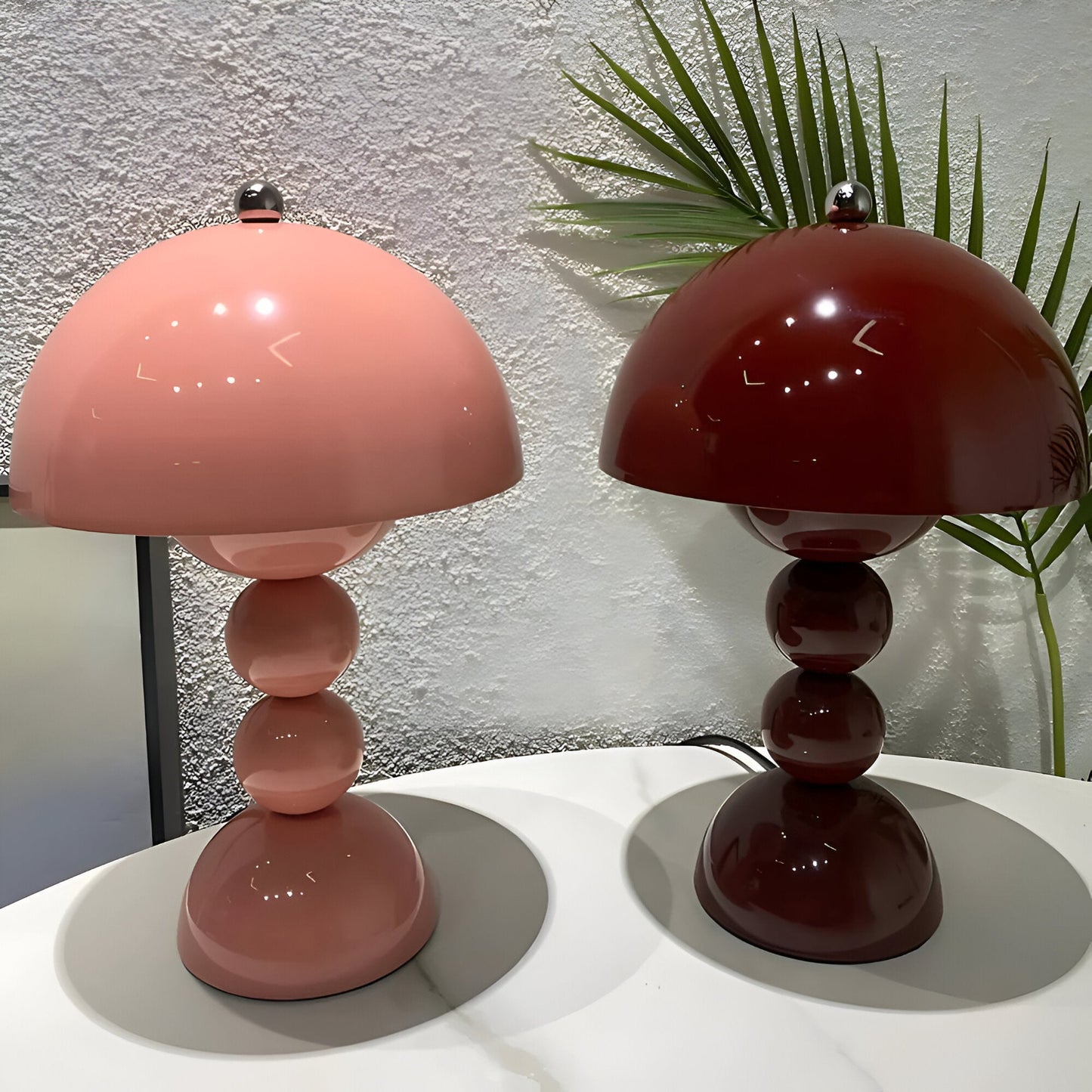 Wireless Bud Table Lamp With Stacked Sphere Base