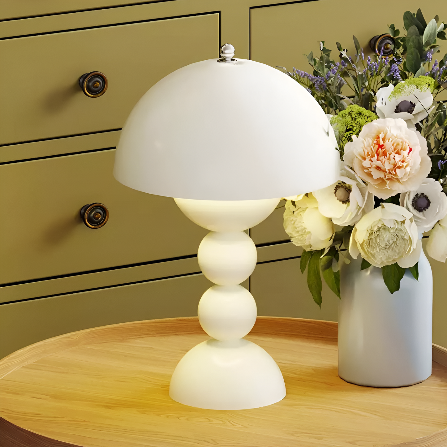 Wireless Bud Table Lamp With Stacked Sphere Base