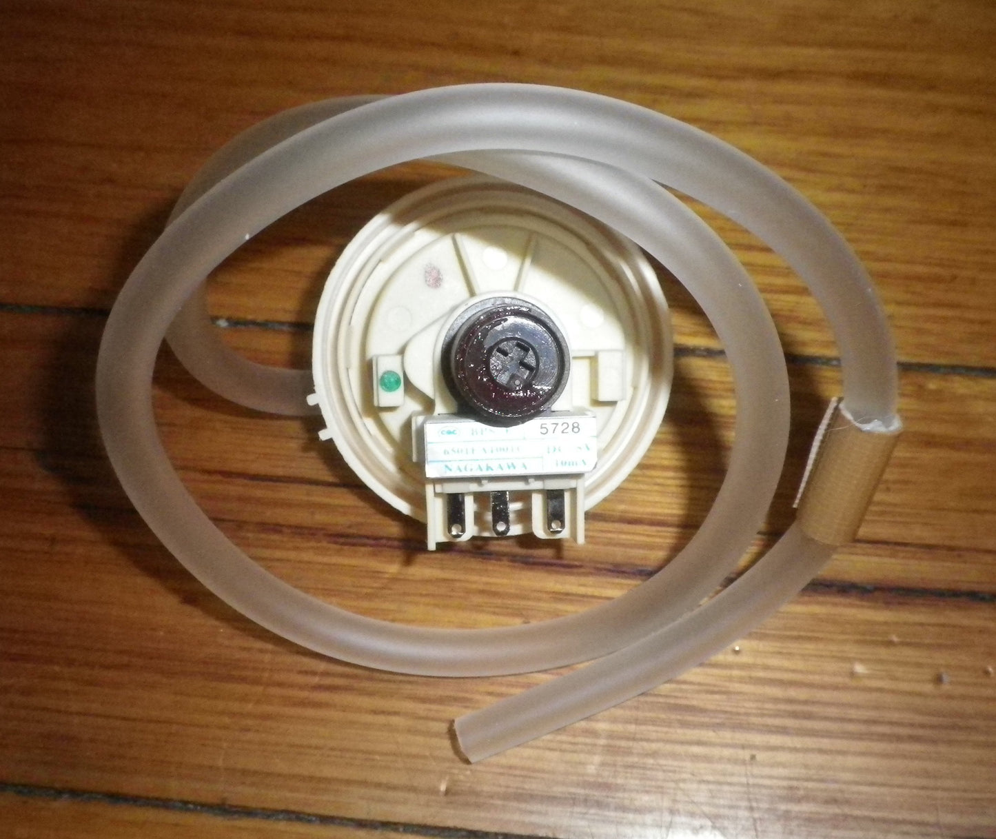 LG Top Loader Washing Machine Compatible Pressure Switch - Part # 6501EA1001C