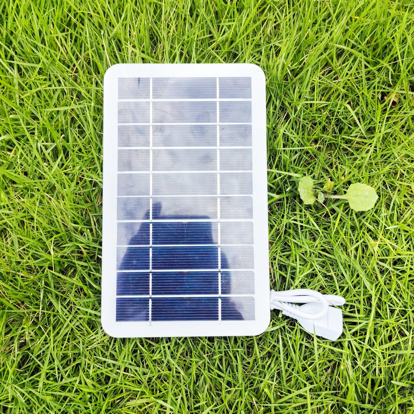 Portable Monocrystalline Solar Charger with USB - TJR6Q3Y