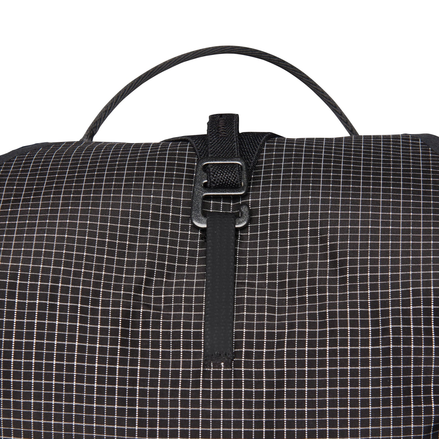 Distance 15 Backpack - Past Season