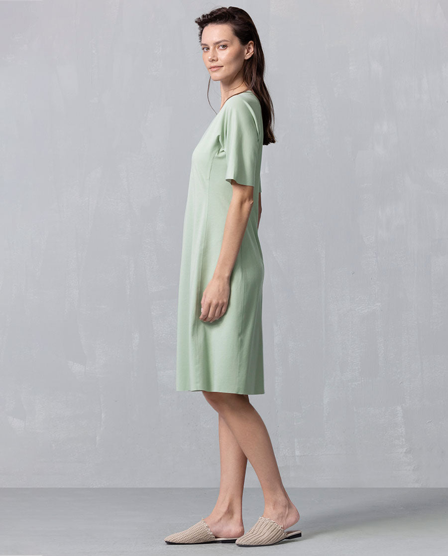 Aimer Pullover Short-Sleeved Nightgown With Cups