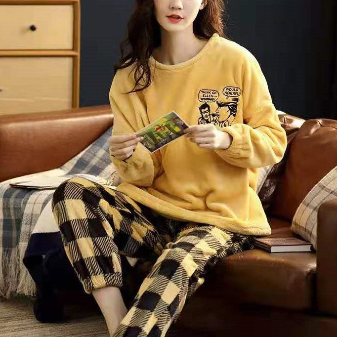 Soft Long Sleeve Comic Print Fleece Pajamas #751052