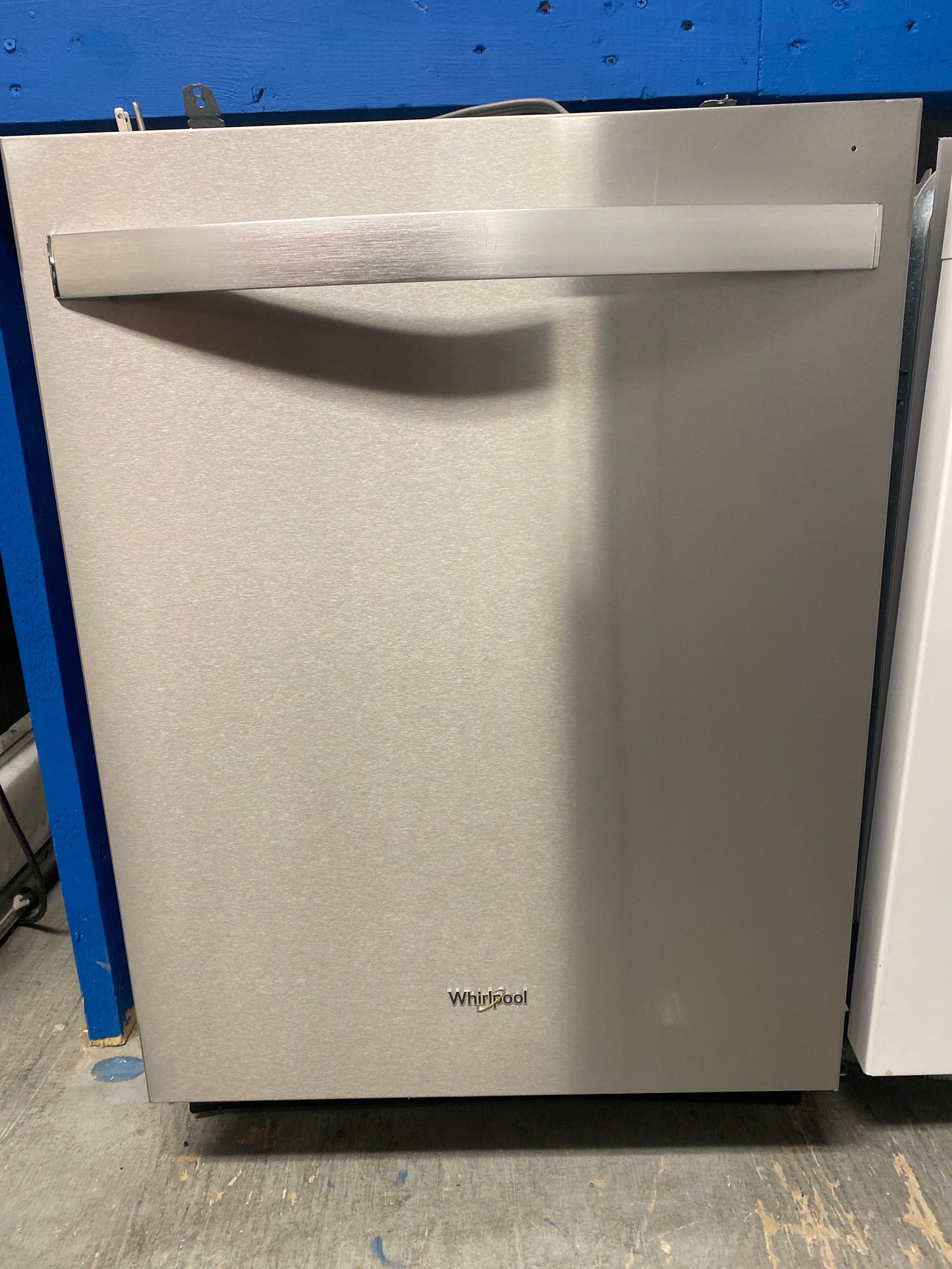 Whirlpool 24” Top-Control Stainless steel Dishwasher